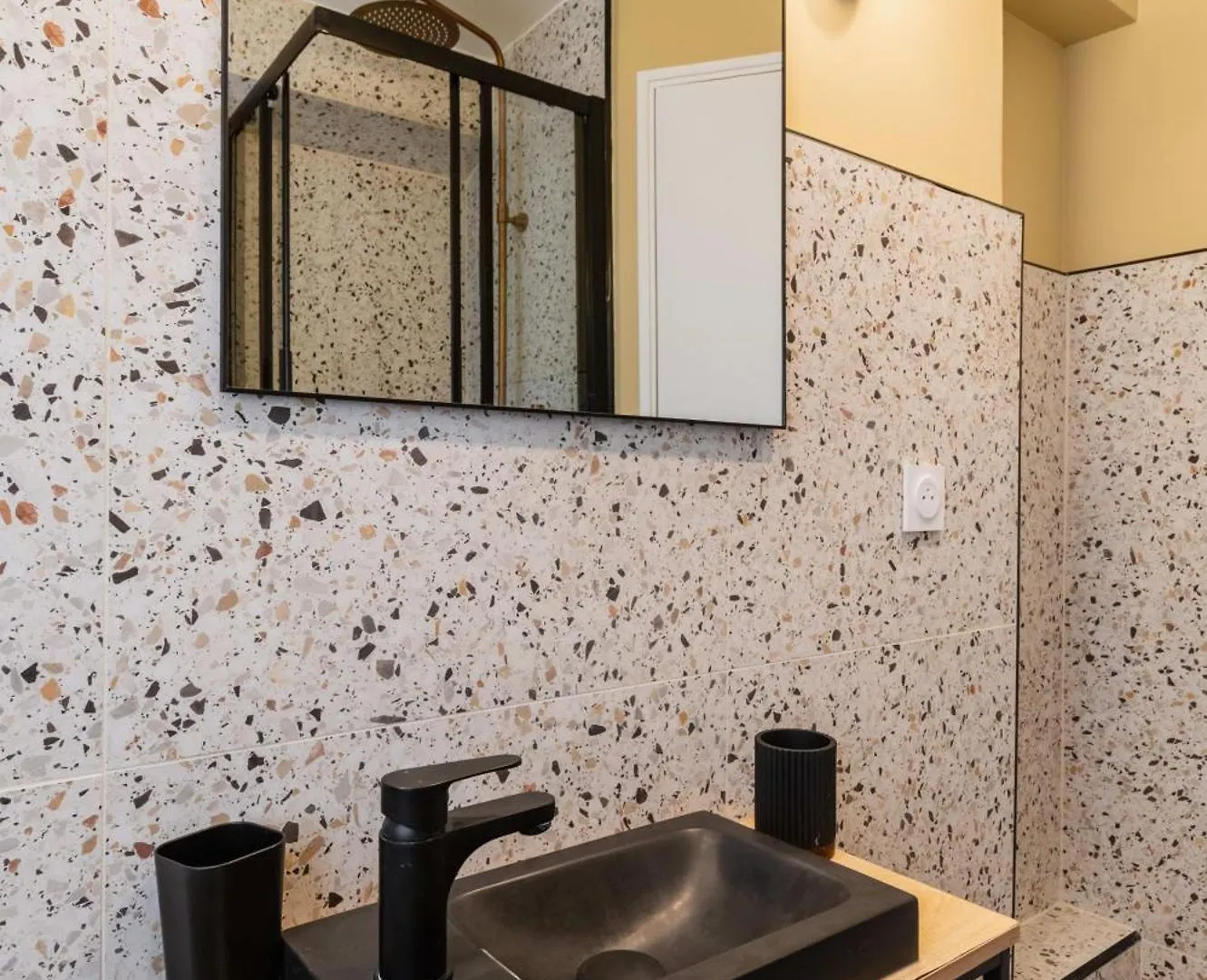 Grand Refait A Neuf 16 - 4p - Flat-guest Apartment *